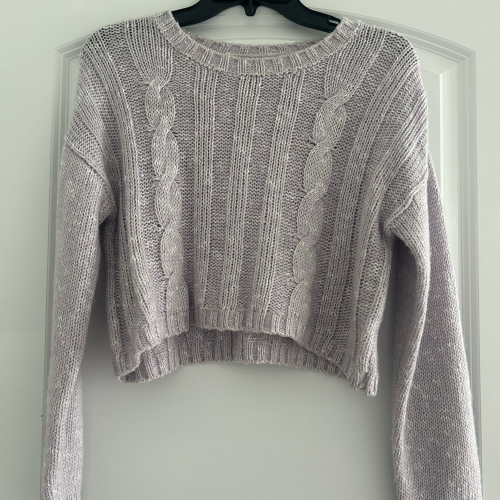 💜Forever 21 lavender sweater💜